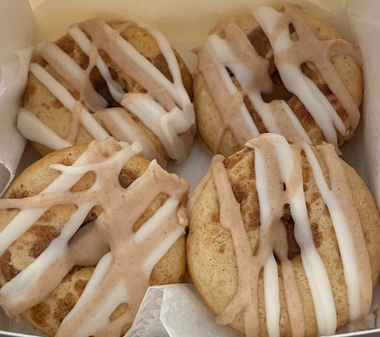 Cinnamon Bun Fonuts! (JCC Pop Up)